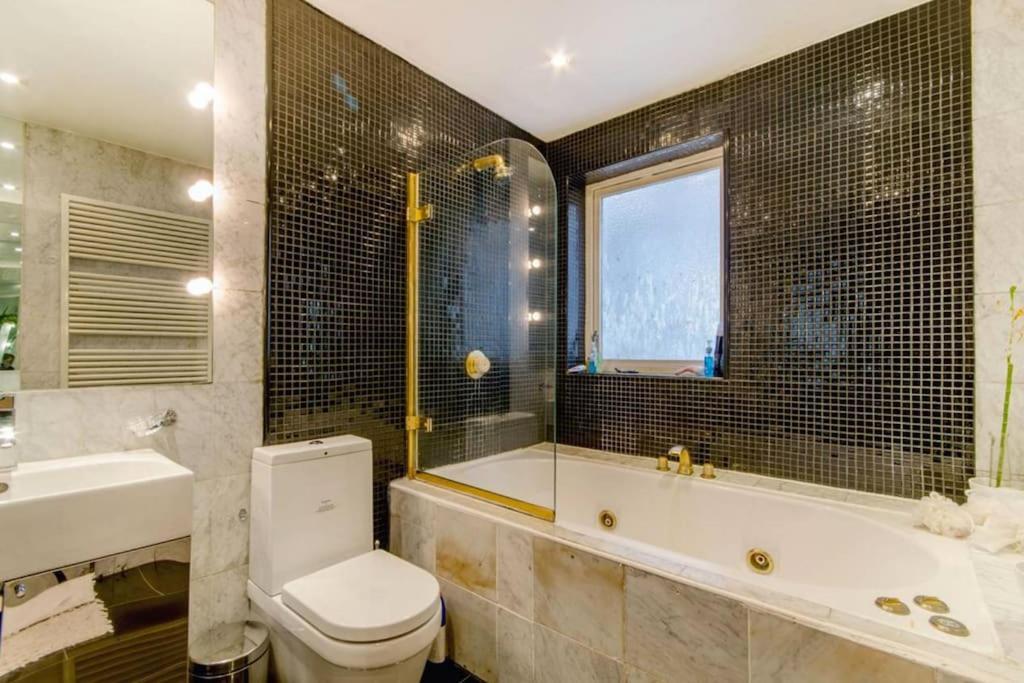 Apartmán Stunning Three Bed In West Hampstead Londýn Exteriér fotografie